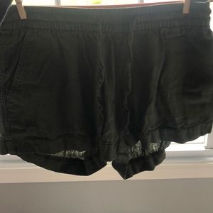 Old navy green shorts